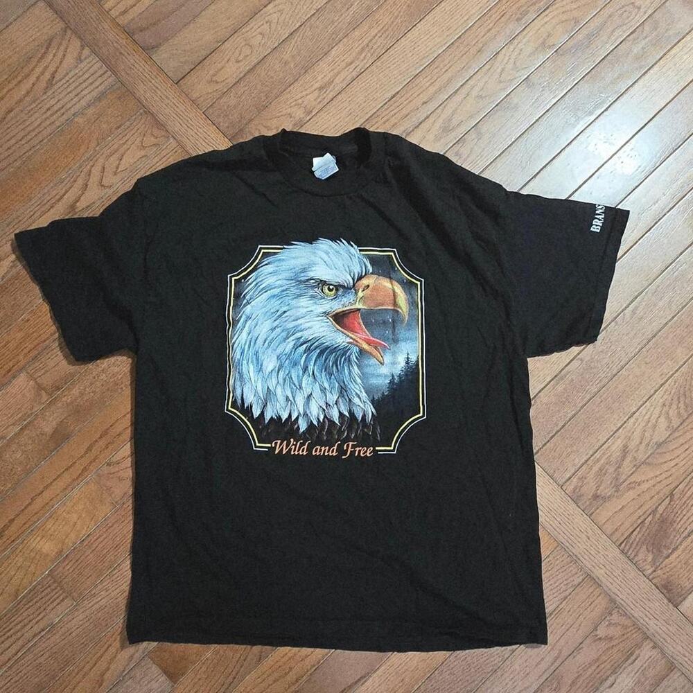 Black Tennessee River eagle graphic tee eagle graphic 'Wild and Free' text XL
